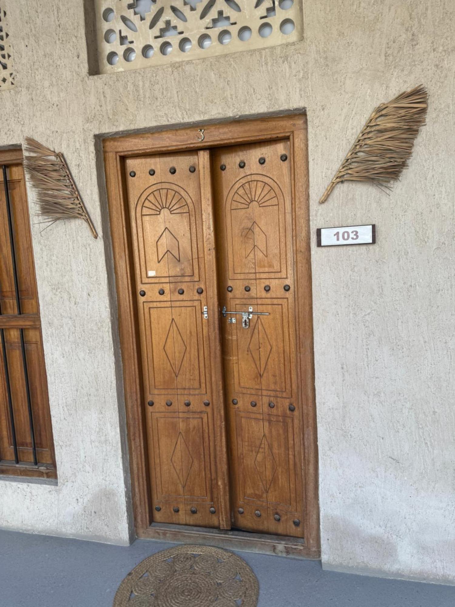Heritage Home Guest House Dubai Bagian luar foto