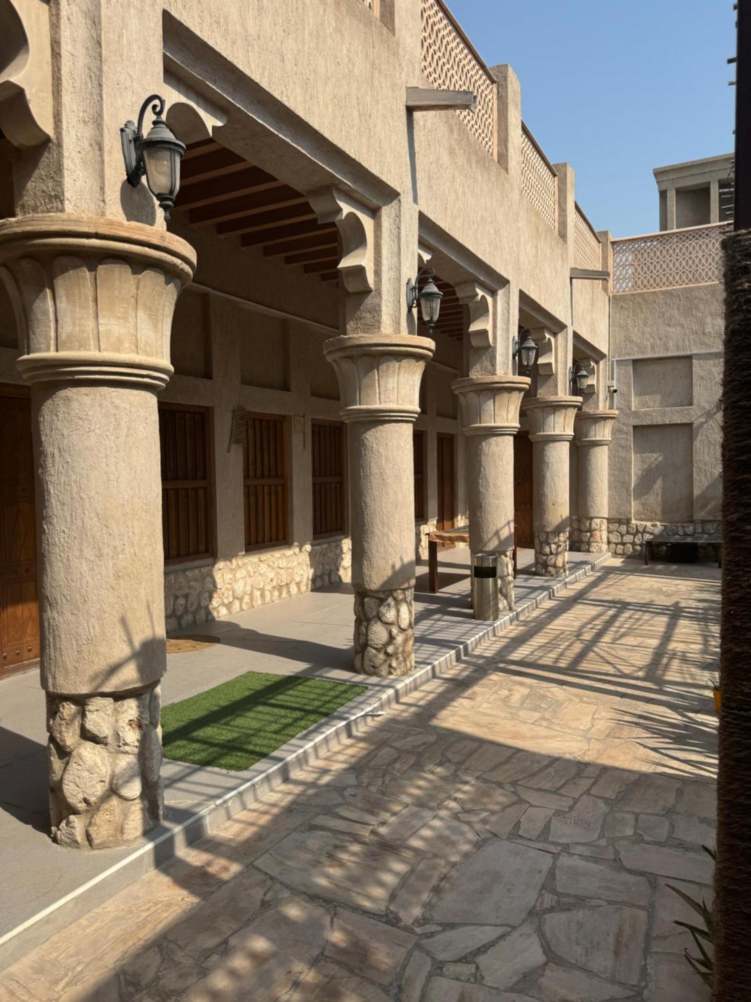 Heritage Home Guest House Dubai Bagian luar foto