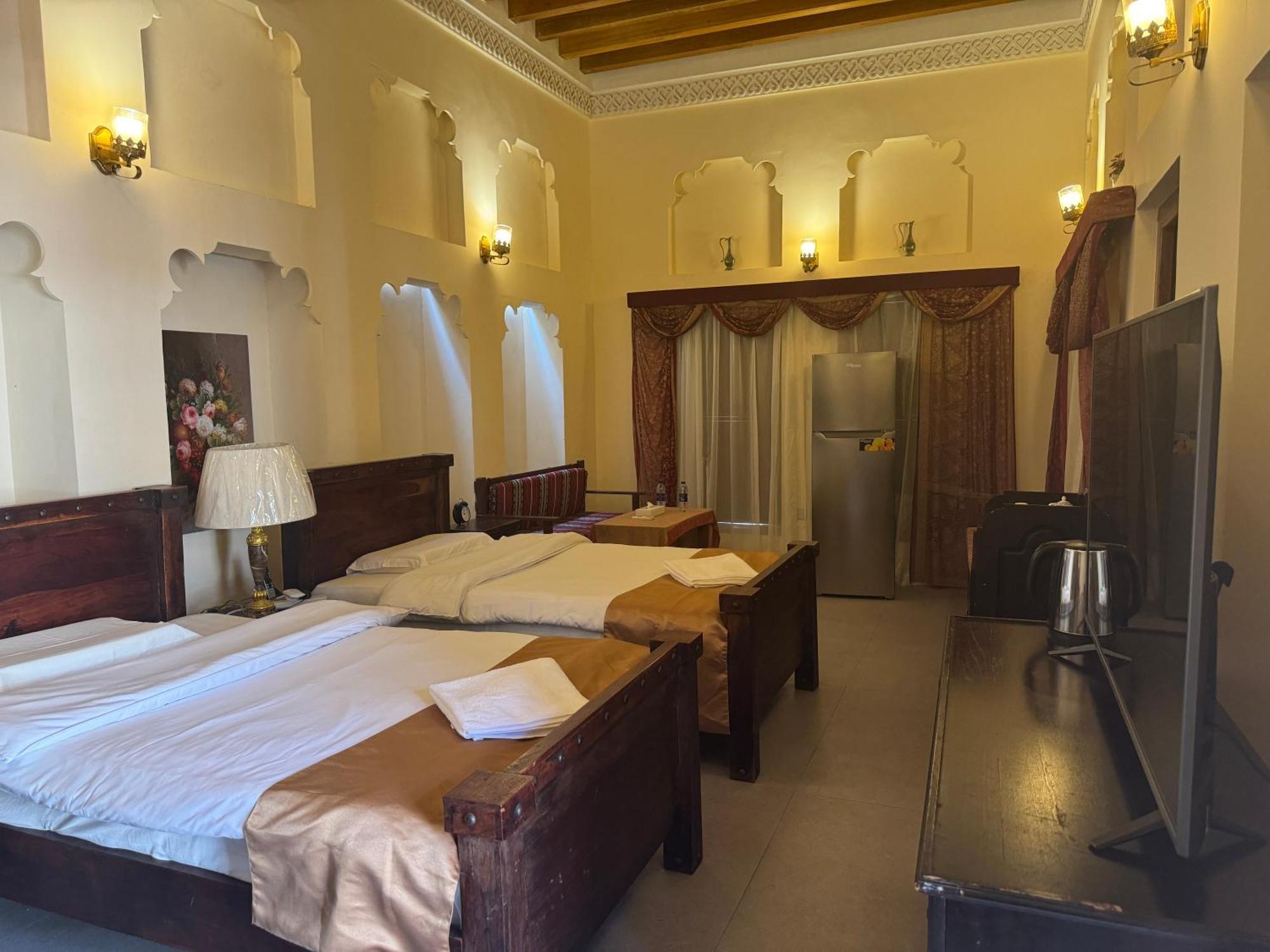 Heritage Home Guest House Dubai Bagian luar foto